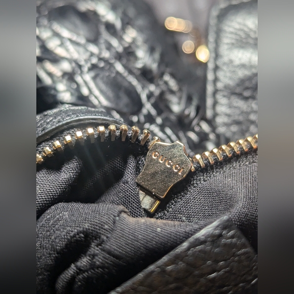 Gucci G Wave Medium Shoulder Bag in Black Pebbled Leather /Prie Firm** - Picture 5 of 13